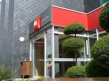 宜必思圣布里克菲尼亚克酒店 Yffiniac 3*,  法国